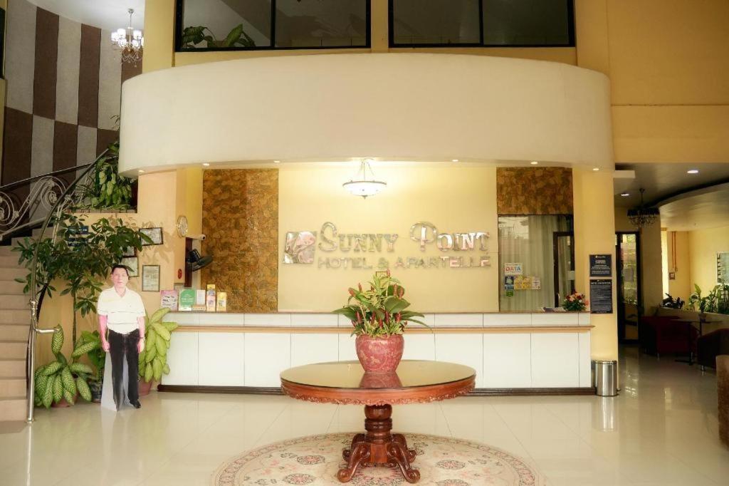 Sunny Point Hotel Davao Exterior photo
